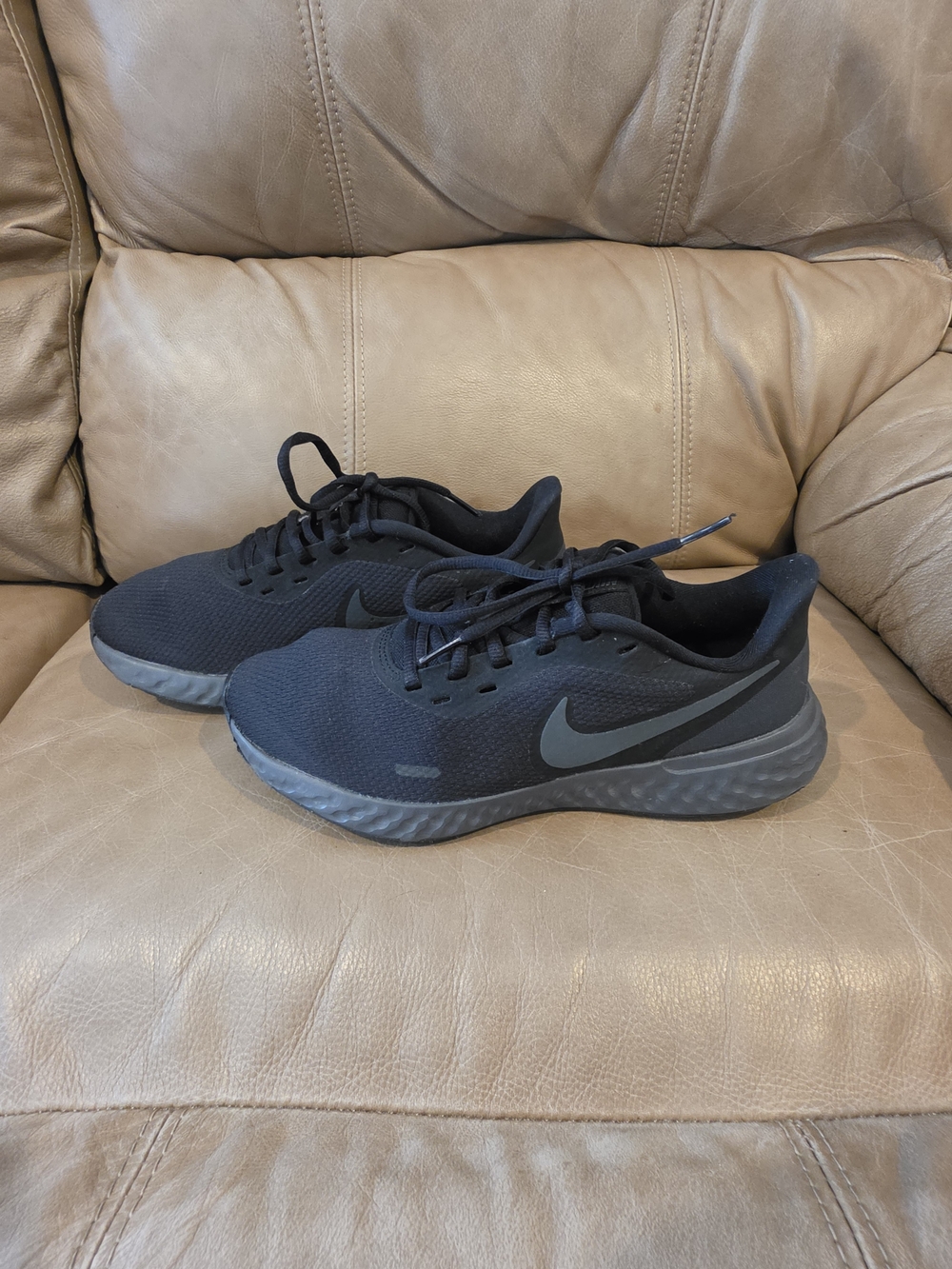 Nike Women's Black Running Shoes - Lightweight Comfort